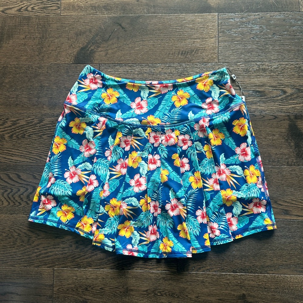 NWT 1764 Chloe Golf Skort